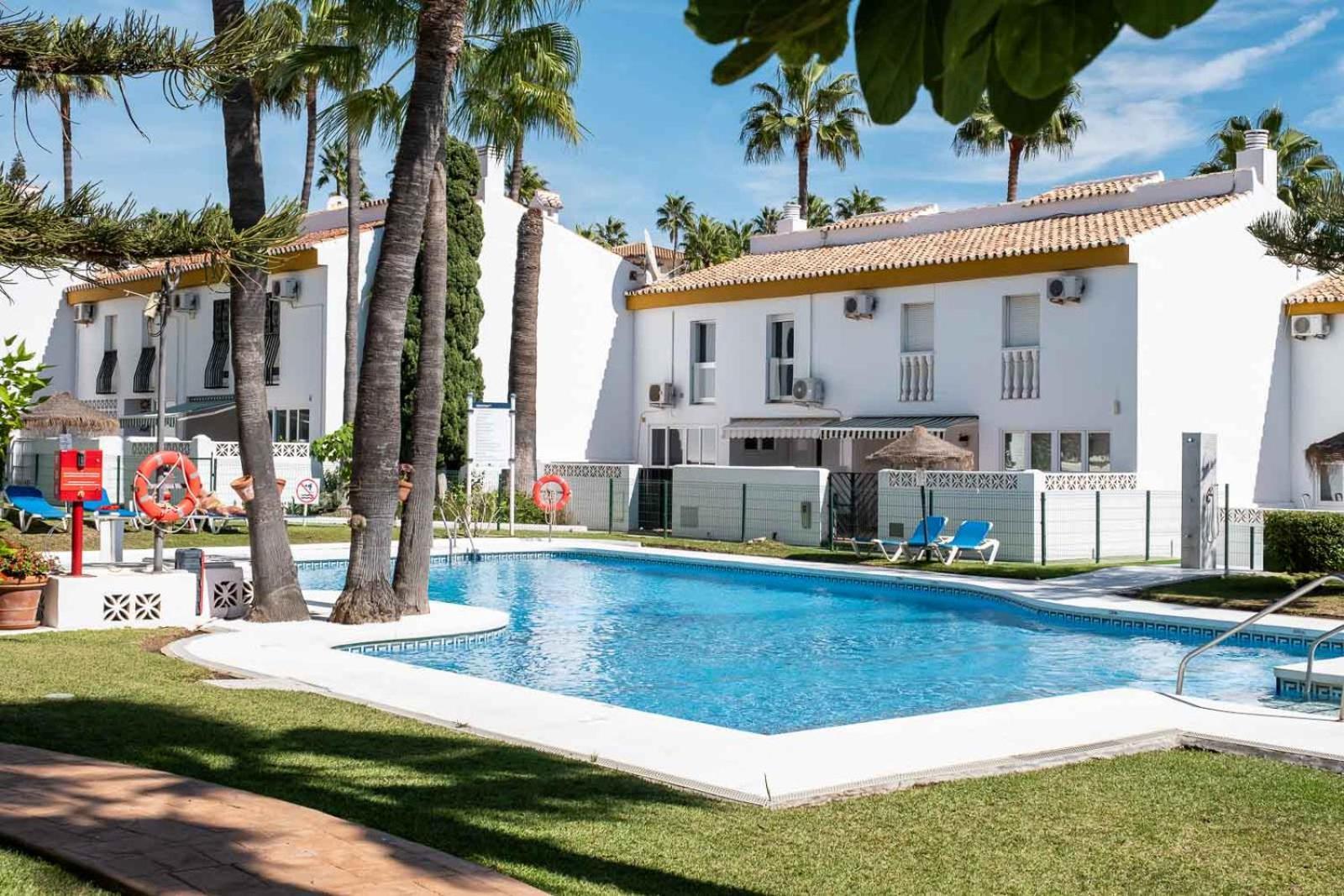 Family & Beach Apartments Mijas Costa & Fuengirola By Alfresco Stays El Faro ภายนอก รูปภาพ