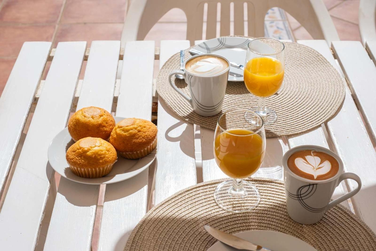 Family & Beach Apartments Mijas Costa & Fuengirola By Alfresco Stays El Faro ภายนอก รูปภาพ